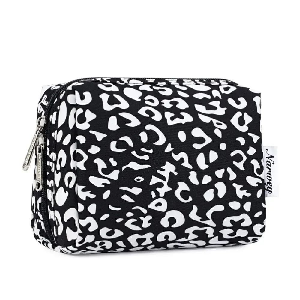 Small cosmetic bag  